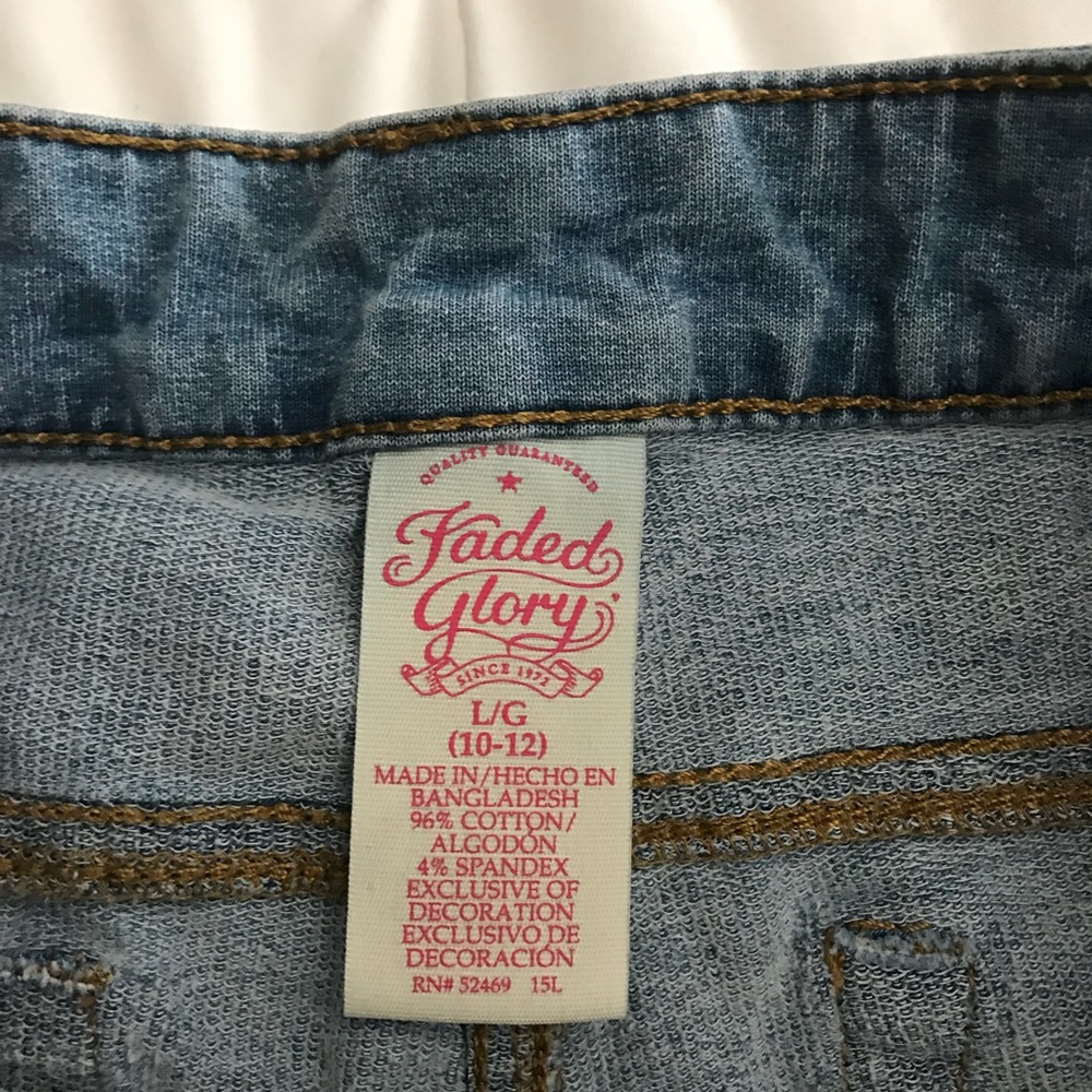 Jeans - Picture 2 of 2
